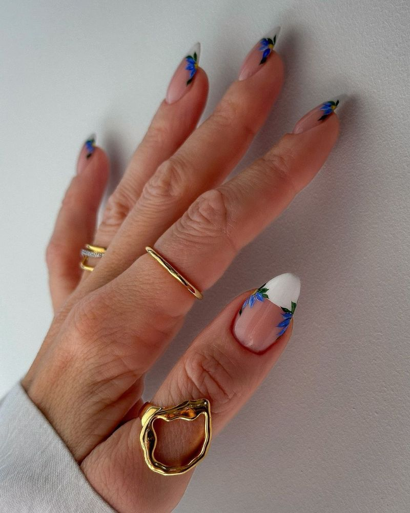 French Tip Nail Design