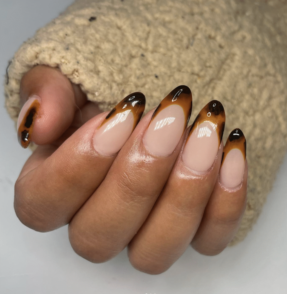 almond nail designs fall