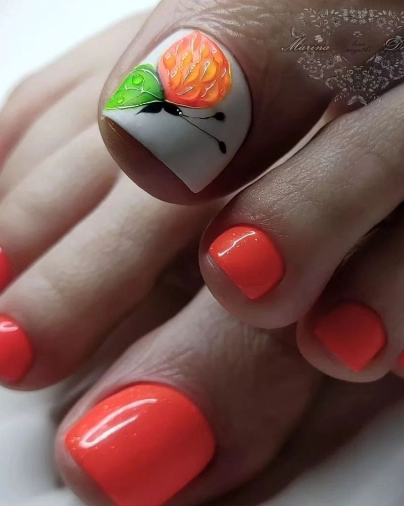 Juicy summer toe nails Designs