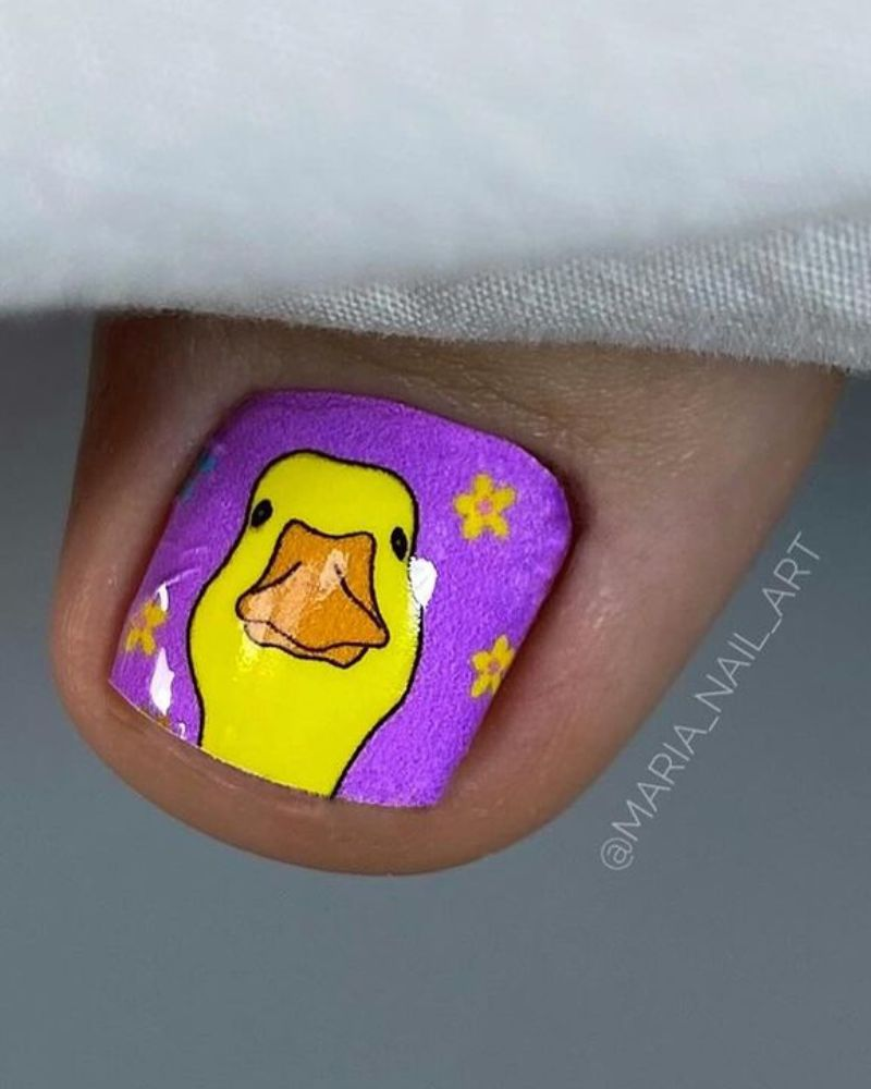 Toe nail art for summer