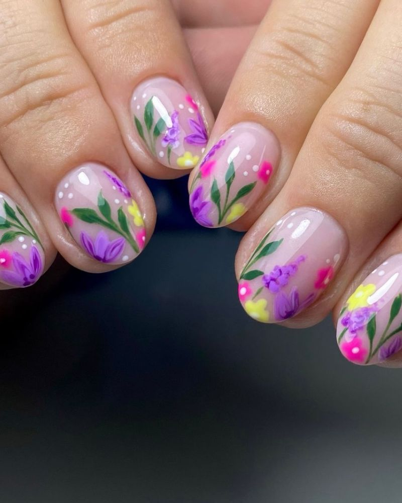 Short and Bright Summer Nail Art Designs