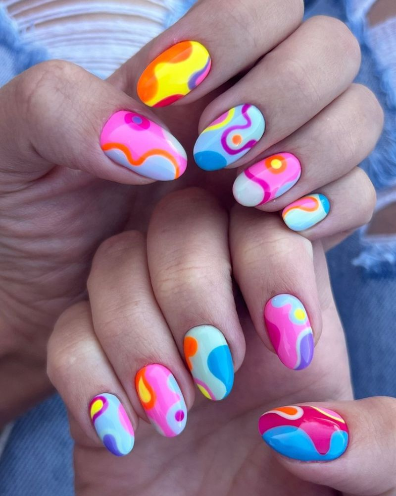 short and Bright summer nail art  designs