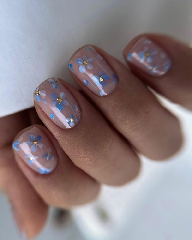 short and Bright summer nail art  designs