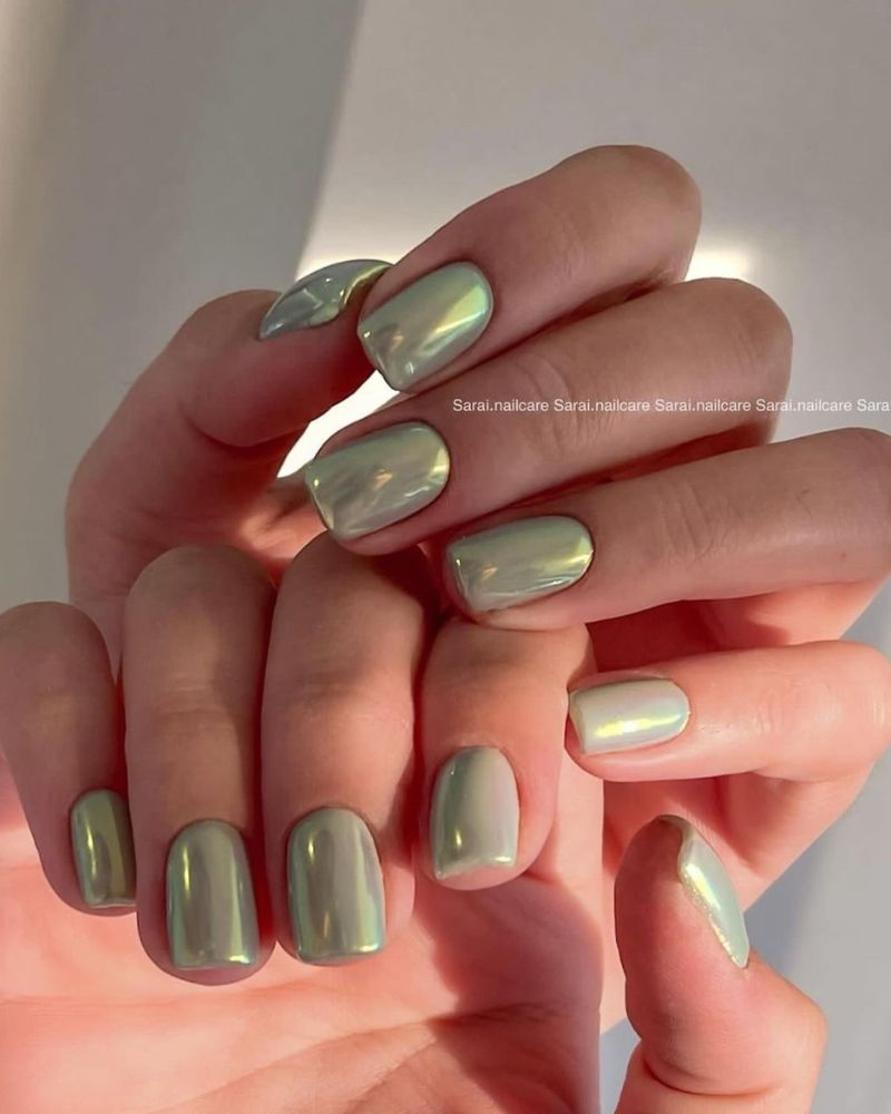 short and Bright summer nail art  designs