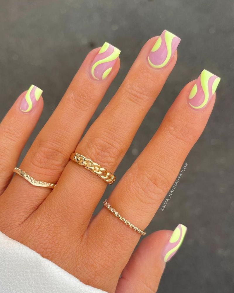 short and Bright summer nail art  designs