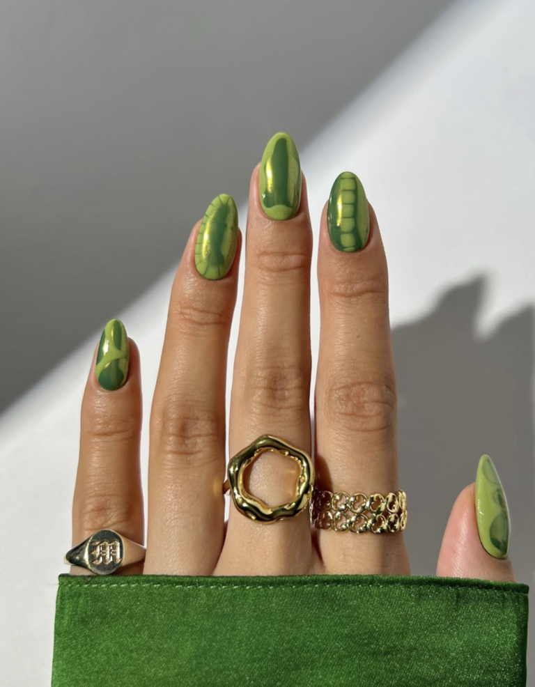 Green Summer nails