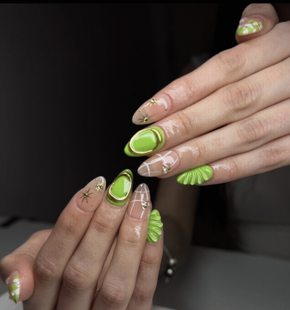 Green Summer nails 