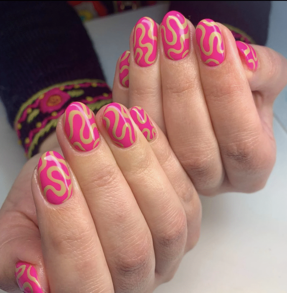 Swirl Nails