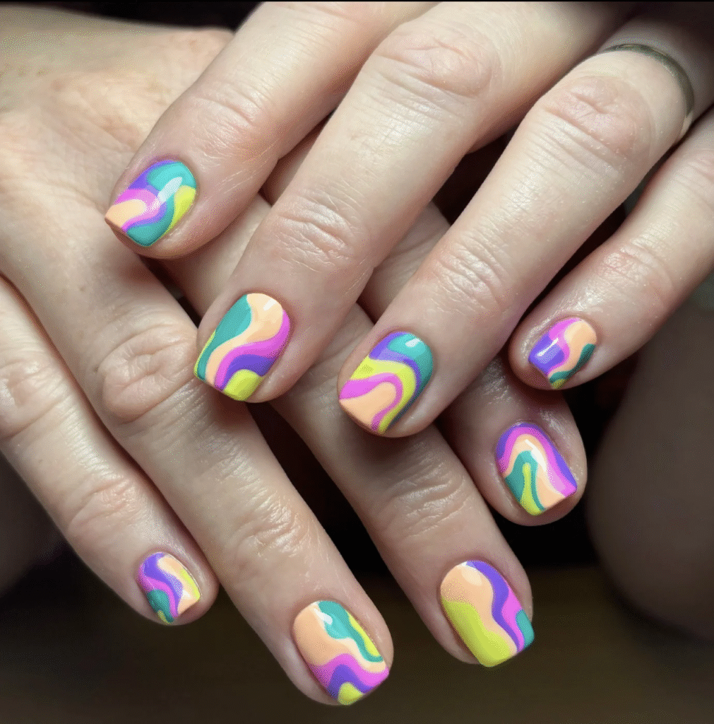 Swirl Nails