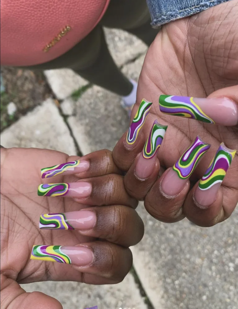swirl nails