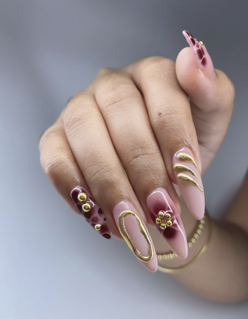 red fall nails